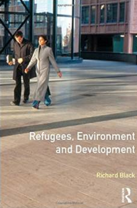 Refugees, Environment and Development - Longman Development Studies